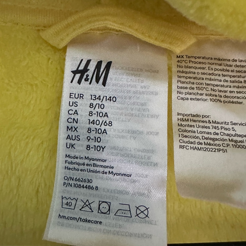 H&M Pikachu Yellow Kids Robe - Picture 4 of 4
